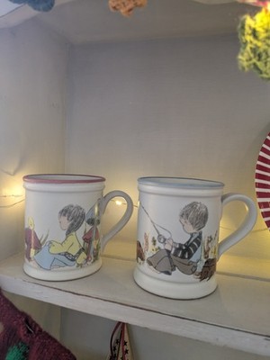 Zwei Denby DreamWeavers Tassen Vintage schöner Zustand Kindergröße