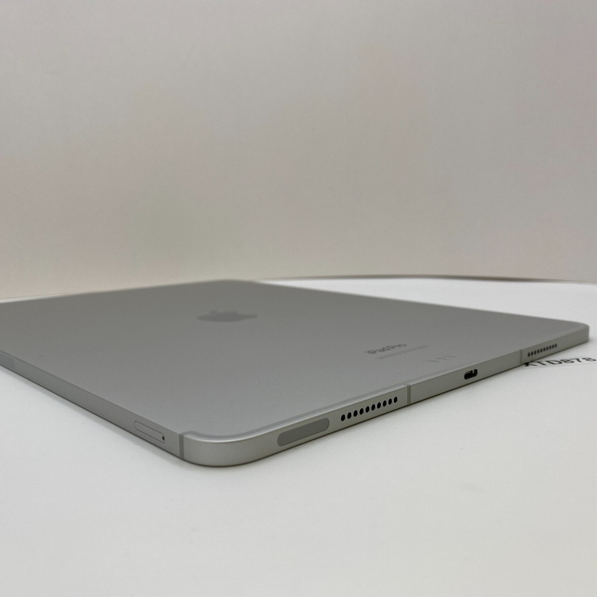 iPad Pro シルバー 本体 11インチiPad Pro Wi‑Fiモデル 512GB（標準ガラス搭載）- シルバーを