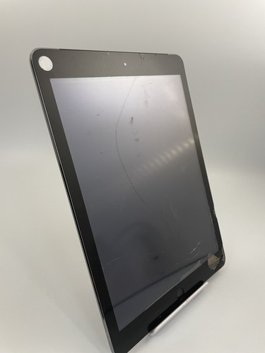 Apple iPad Air 1st Gen A1475 Grey 9.7" iOS Tablet Spares And Repairs Cracked #C - Picture 11 of 24