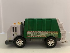 Hasbro Tonka Funrise Green  Clean Recycling Truck 2015 Lights  Sounds