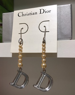 dior d earrings
