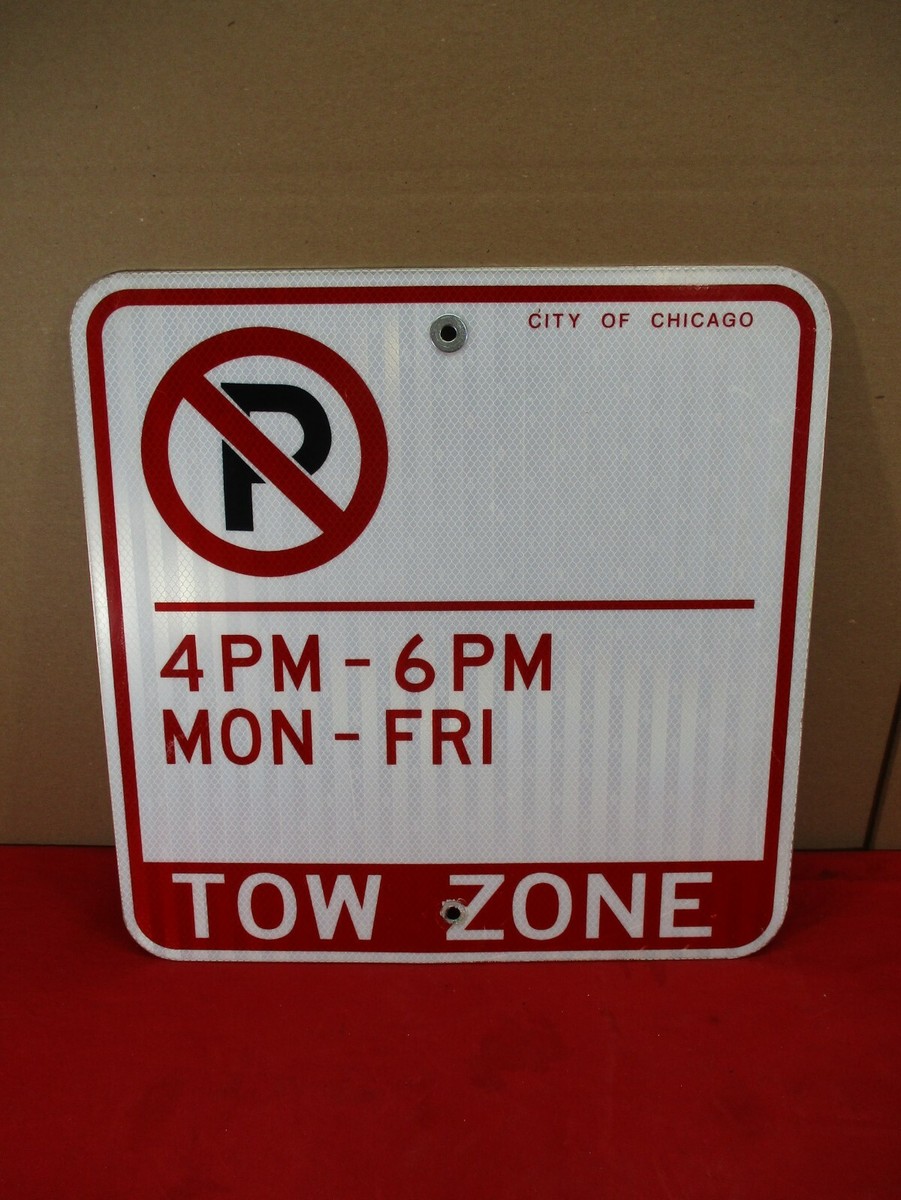 Vtg City of Chicago NO PARKING TOW ZONE Metal Street Sign RETIRED