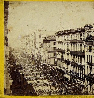 1865 STEREOVIEW PHOTO ABRAHAM LINCOLN FUNERAL PROCESSION IN NEW YORK CITY #2