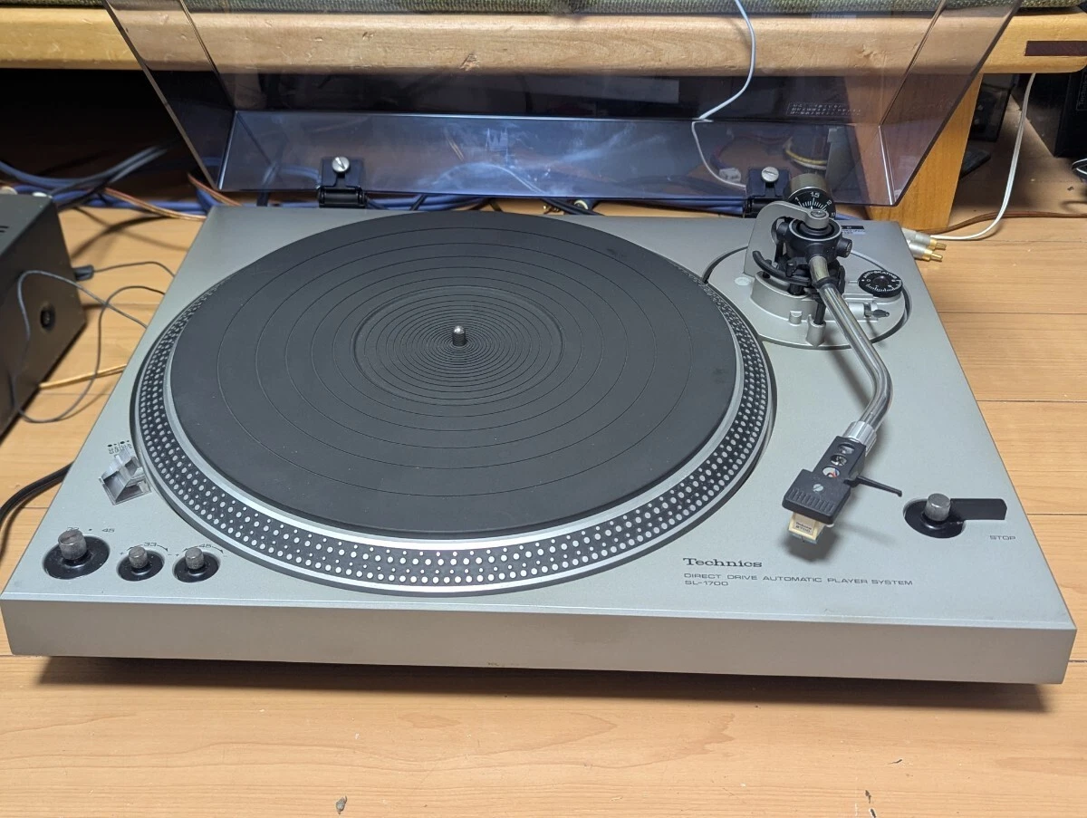 Platine Hi Fi Technics SL 1700 Saint Vincent de Reins 69240