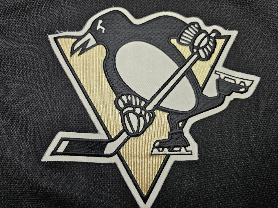 Camiseta para mujer Jordan Staal Pittsburgh Penguins NHL #11 talla M Reebok Foto 3 de 4