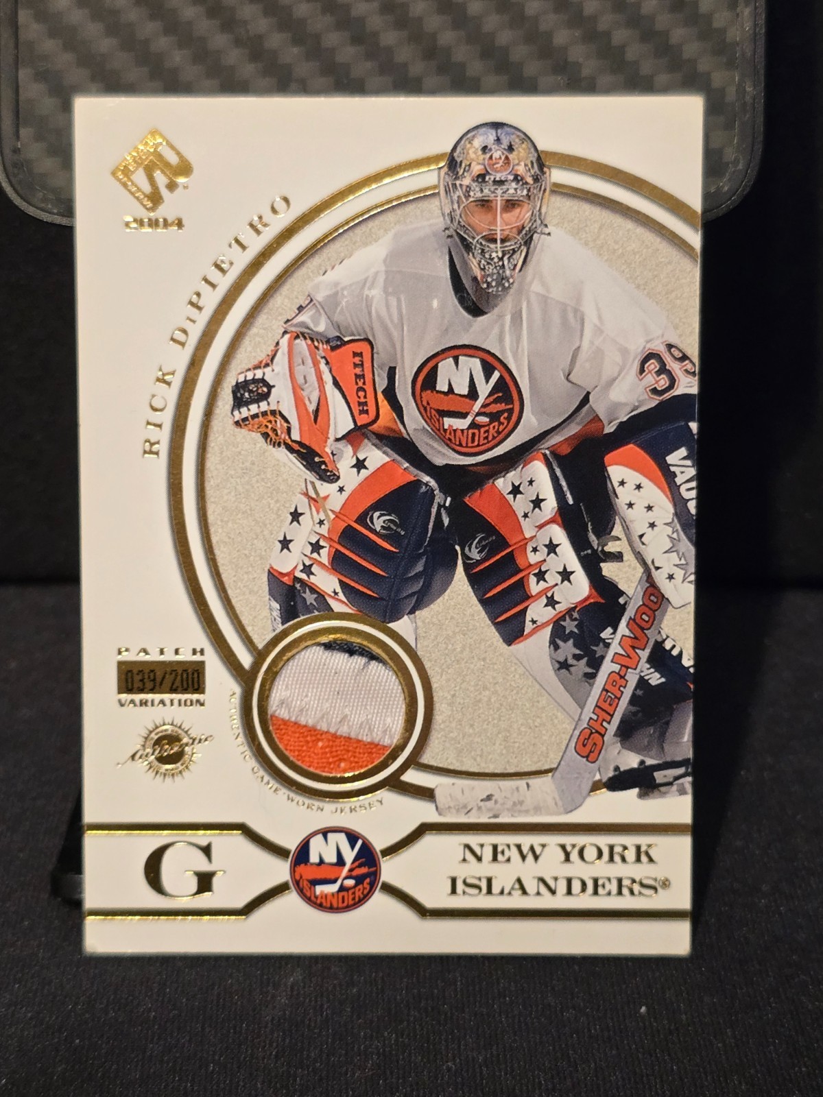 2004 Pacific Private Stock Reserve Rick DiPietro Jersey Card /200