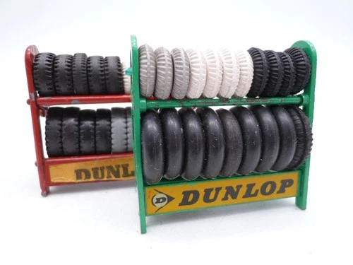 VINTAGE DINKY TOYS 786 DUNLOP TYRE RACK + OTHER ISSUED 1960