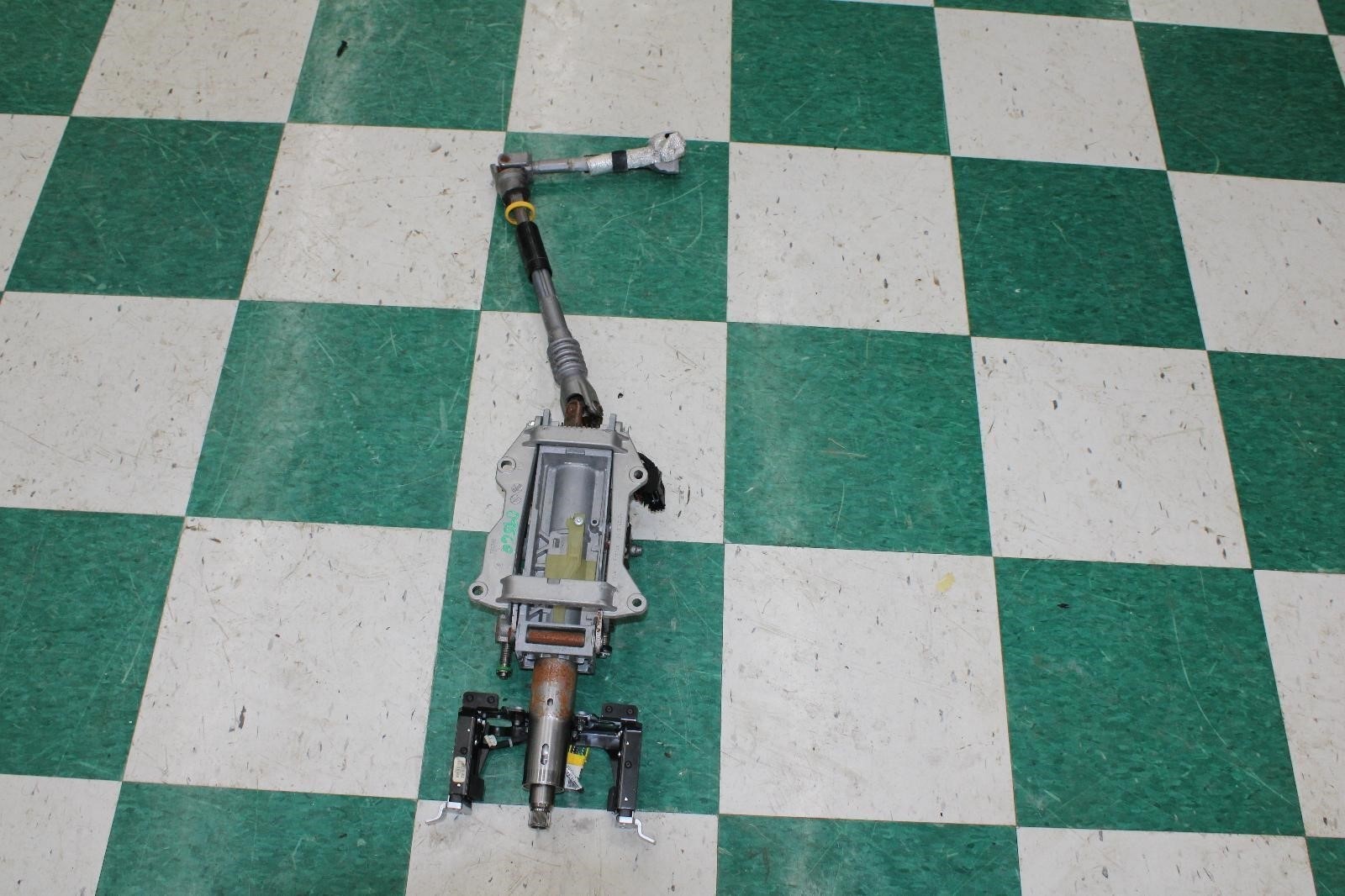 Maserati Ghibli 2014-2017 Steering shaft