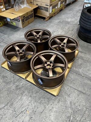 Rays Gram Lights 57CR 18x9.5 +12 5x114.3 Bronze 2 Set of 4 For EVO/350Z/370Z
