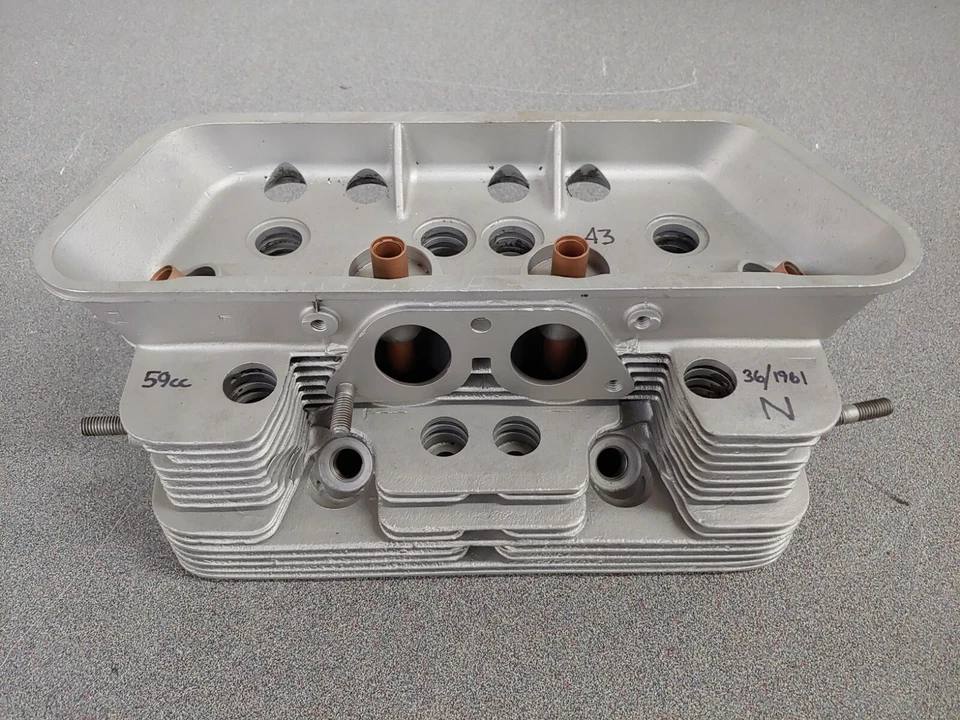 USADO ORIGINAL GENUINO PORSCHE 356B 356C CULATA 1600 NORMAL NLA #43 Foto 2 de 4