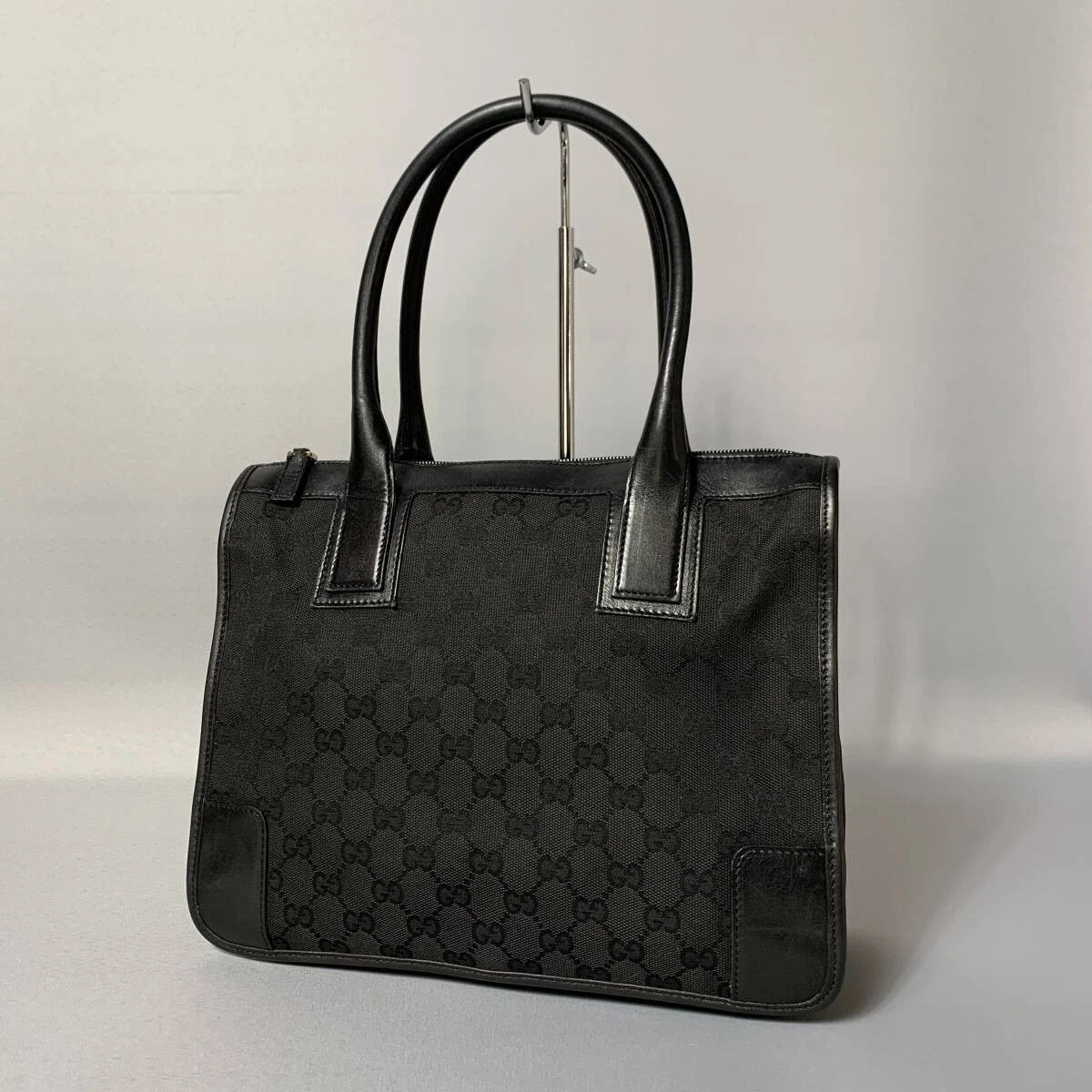 611B138 Beauty Gucci GG sac à main toile noir
