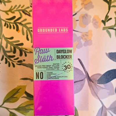 Grounded Labs Raw Slåth Dayglow Blocker SPF 30 Mineral Sunscreen 100 mL