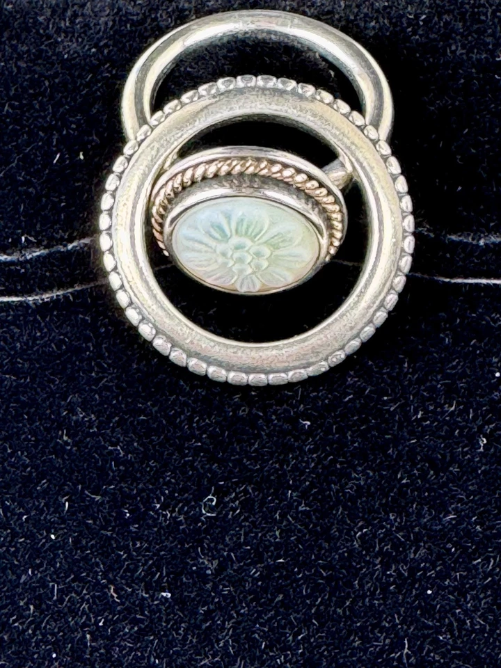 Pandora Madre De Perla Flor Margarita Sello Plata y Oro 14k con Banda De Plata! Foto 3 de 4