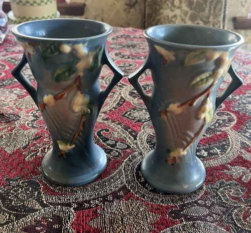 VTG Roseville Snowberry Persian Blue Vase c. 1947 Matching Set/Pair 6in