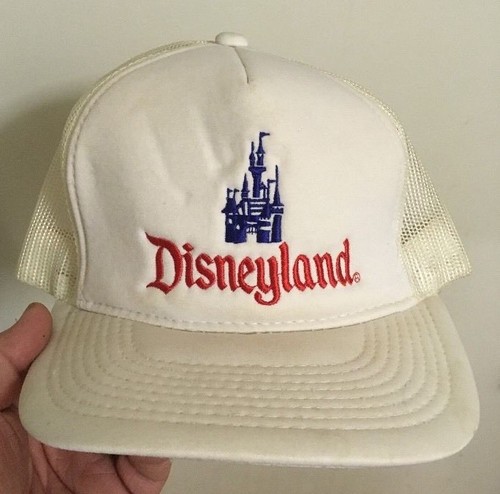 Disneyland Vintage Trucker Hat Cap Mesh 