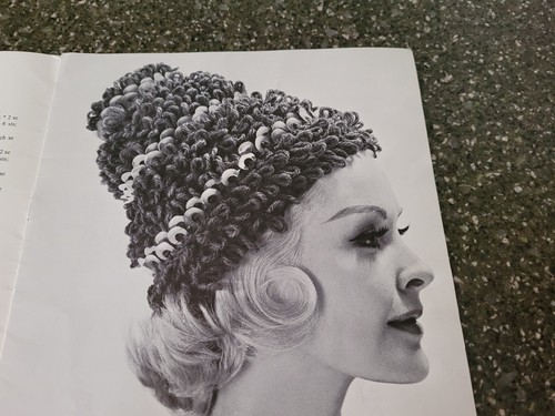 High Fashion Hats Vol 62 Knit Knitting Fleisher Bear Brand Botany - Picture 2 of 9