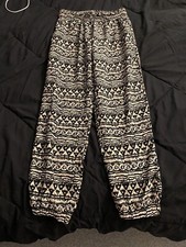 Multicolor aztec designed Formal pant joggers size small