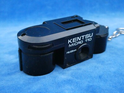 RARE ++ TOP ++ PORTE-CLES APPAREIL PHOTO Key ring camera - KENTSU MICRO 110