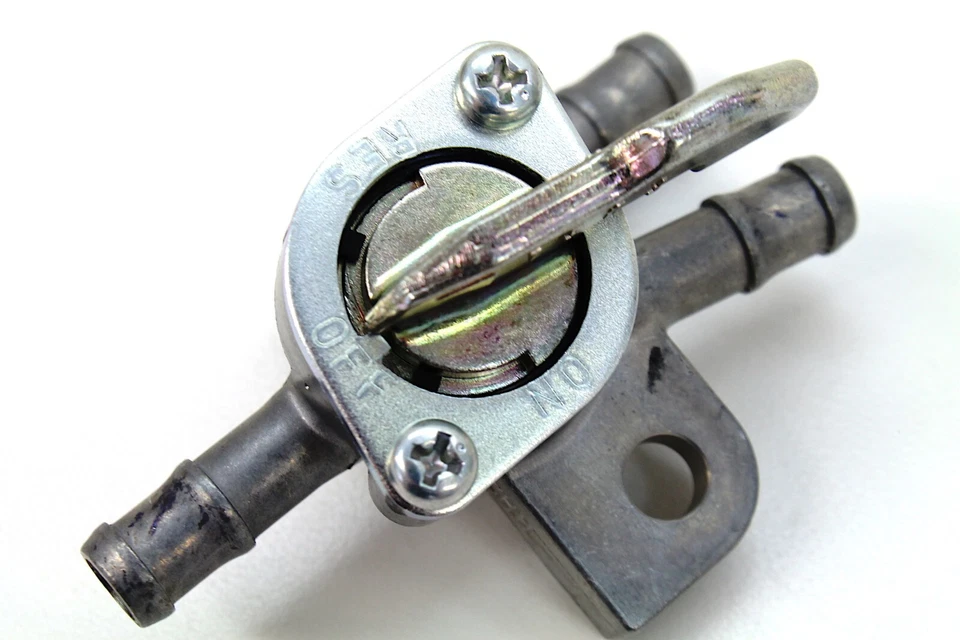 New Genuine Honda Petcock CRF250 CRF450 X CRF Petrol Valve Fuel Gas OEM #A174* - Image 2 of 4