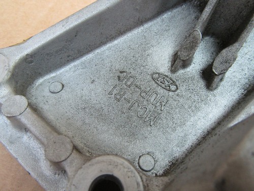Honda CBR900RR Fireblade 2001 rear subframe (14020) - Picture 6 of 8