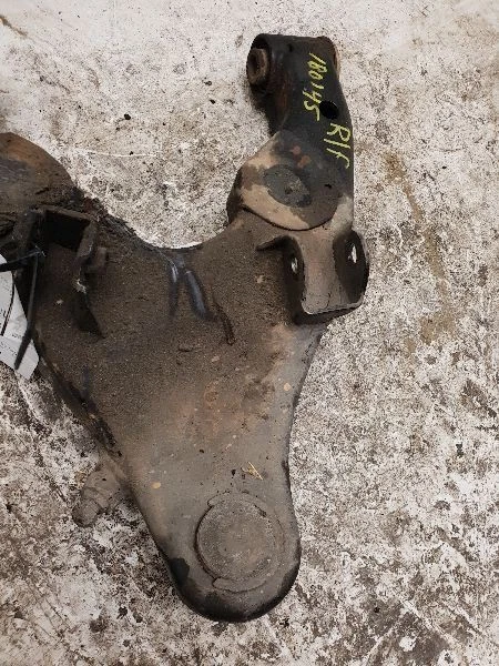 98-07 LEXUS LX470 4,7 L TRACCIÓN TRASERA EN EL LADO DEL PASAJERO BRAZO DE CONTROL INFERIOR DELANTERO  Foto 2 de 4