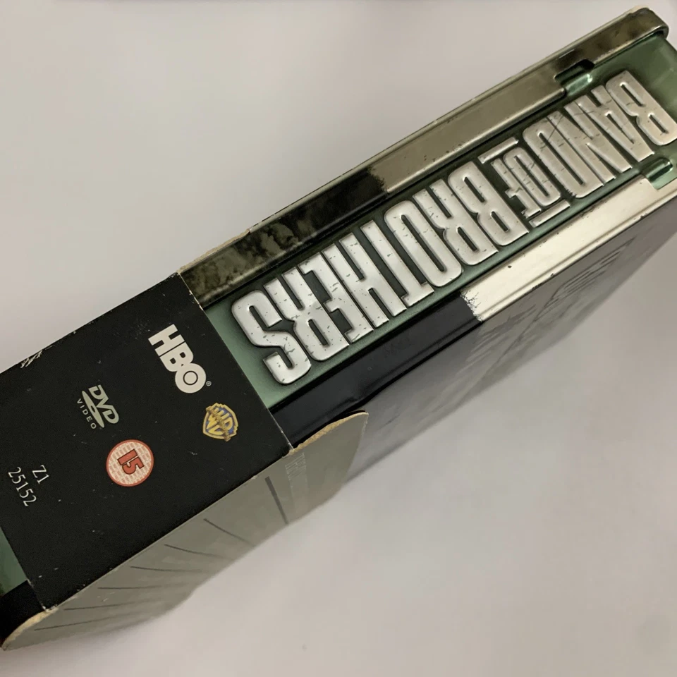 Band Of Brothers : The Complete Series Commemorative Steel Box (DVD) Region 2 - Image 4 of 4