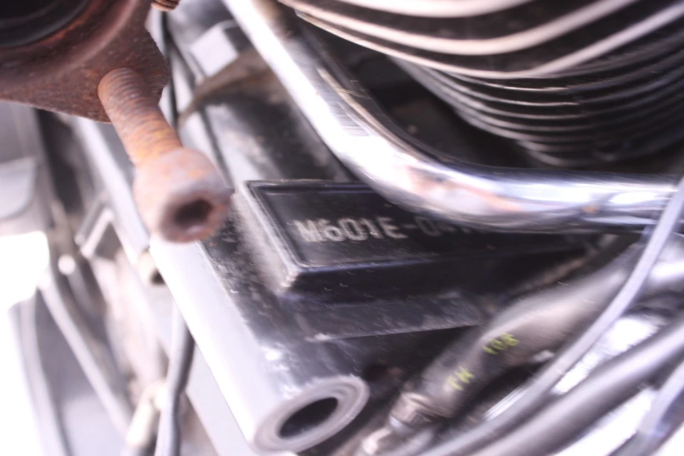 Yamaha V Star 650 XVS650 1998-2015 motor clásico personalizado 7.600 millas Foto 4 de 4