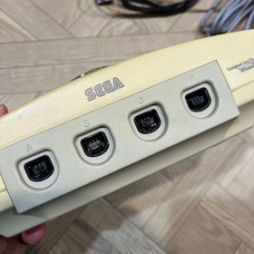 Dreamcast body + 7 soft sets