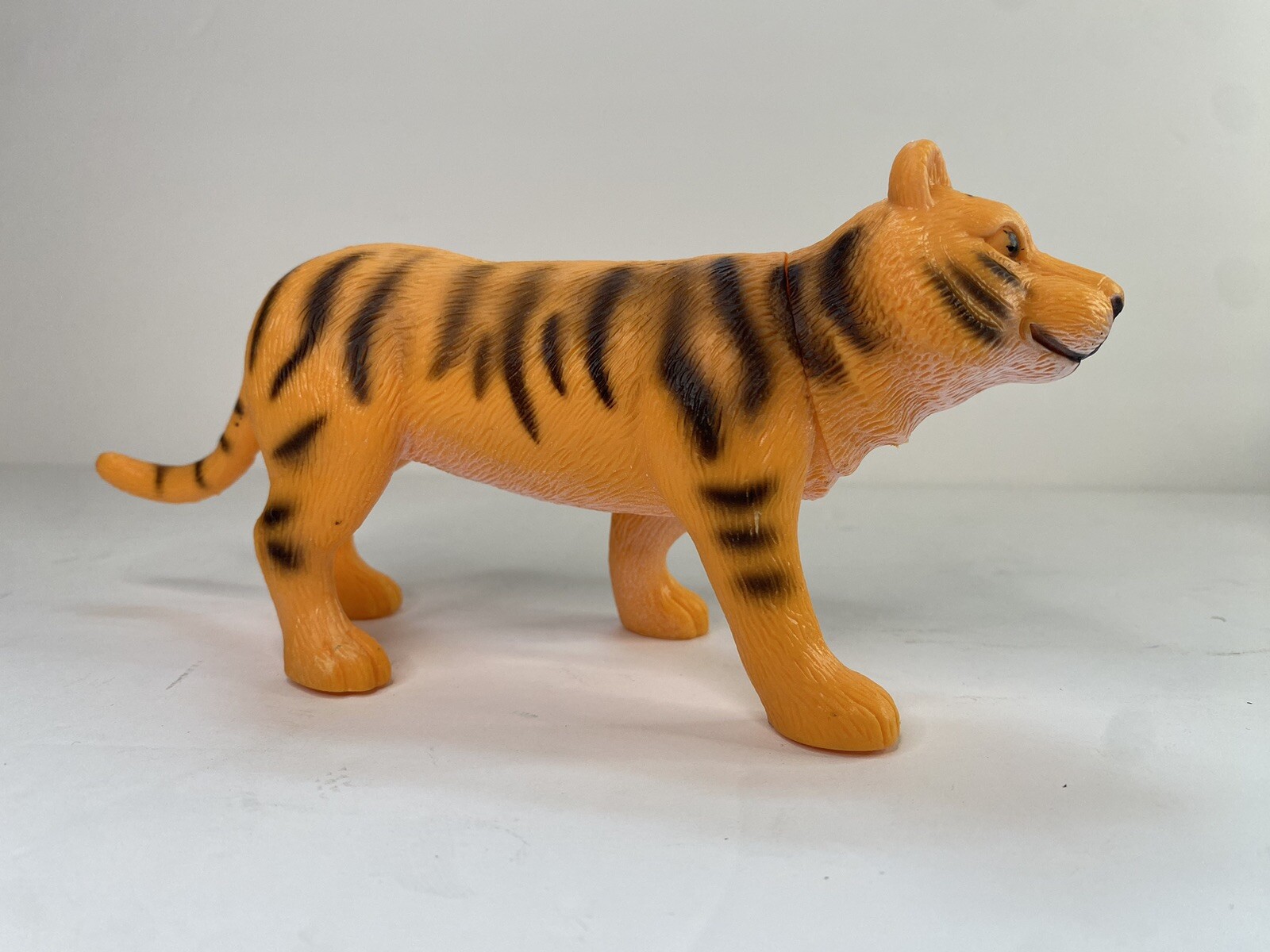 Animal Figure Cake Topper Bird Panda Tiger Otter Penguin ANKYO Lot of 5 Plastic