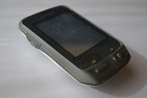 . Garmin Edge 510 (E51) Pulsante frontale e cover anteriore Stick Custodia posteriore - Foto 4 di 5