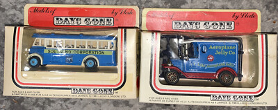 Lledo Models of Days Gone: Southend Corporation Bus & Aeroplane Jelly Panel Van