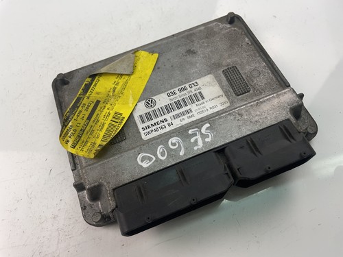 VW POLO 9N Motorsteuergerät ECU 03E906033 2002 17221969