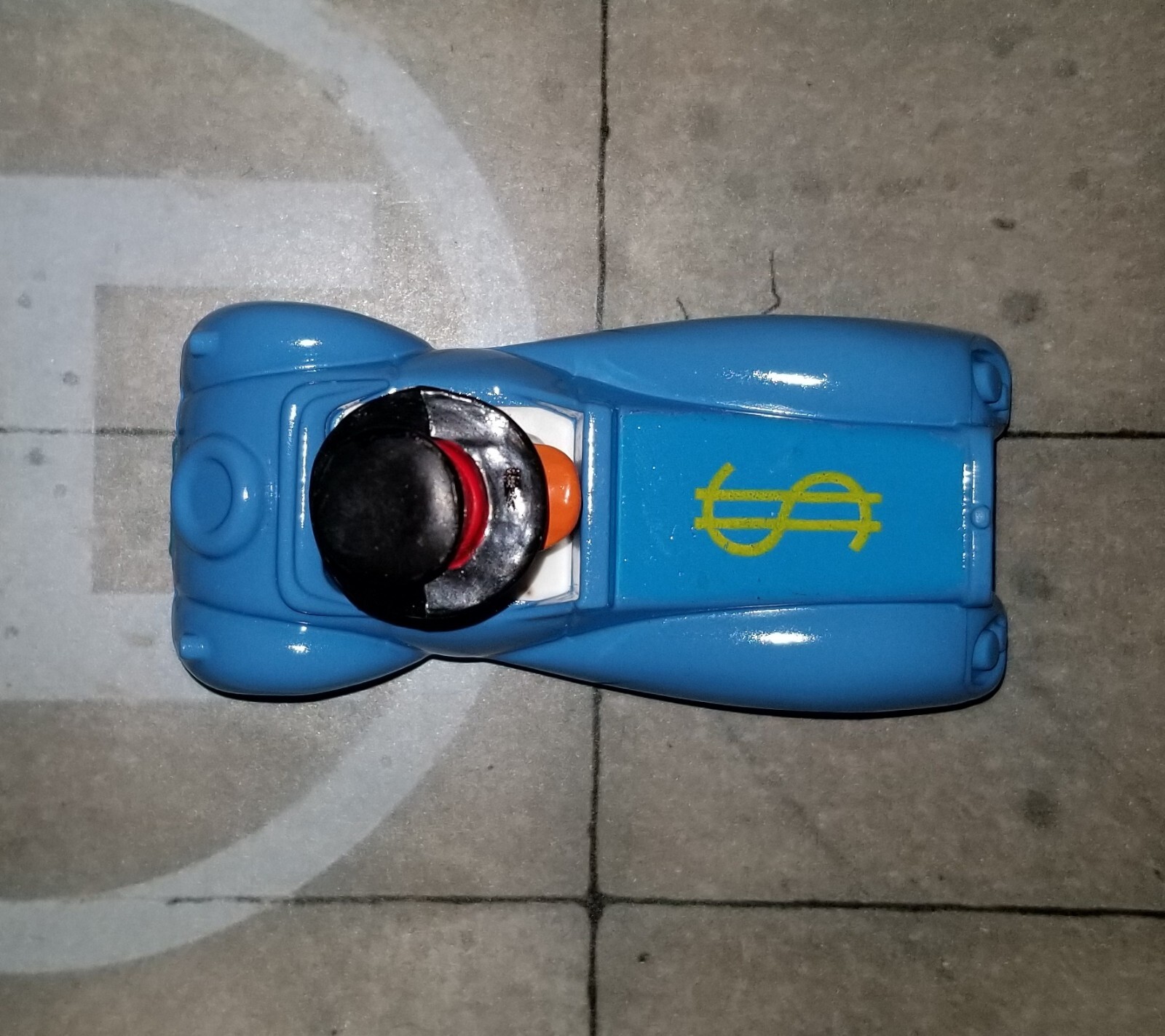 Foto 17 di 18
