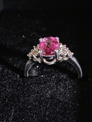 Rosa Edelstein Ring mit einem rosa Turmalin oder Rubin besetzt Silber 925 Größe M