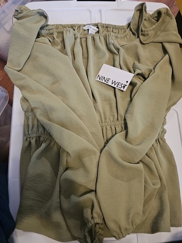 NWT Womens Nine West Small Blouse - Picture 1 of 2