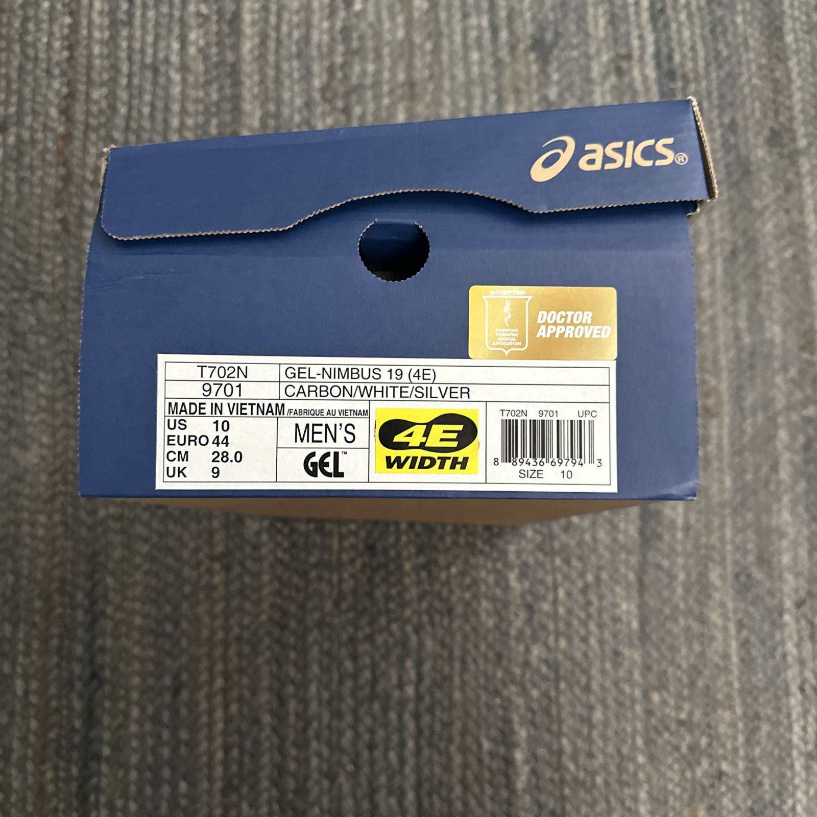 ASICS Gel Nimbus 19 4Running Shoes Mens Size 10 USA WIDE Carbon/White/Silver