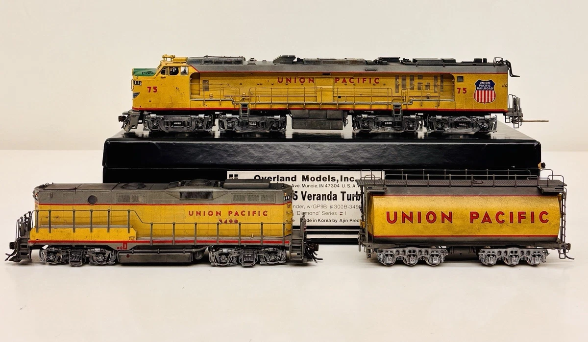Locomotive Overland SD40-2 #3573 – Échelle H0 – Jaune/gris 6 Essieux – Neuve