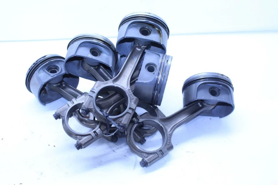 Комплект соединительных штоков поршня двигателя 1999-2001 Porsche 911 3.4 99610305119 от оригинального производителя б/у - Изображение 2 из 4