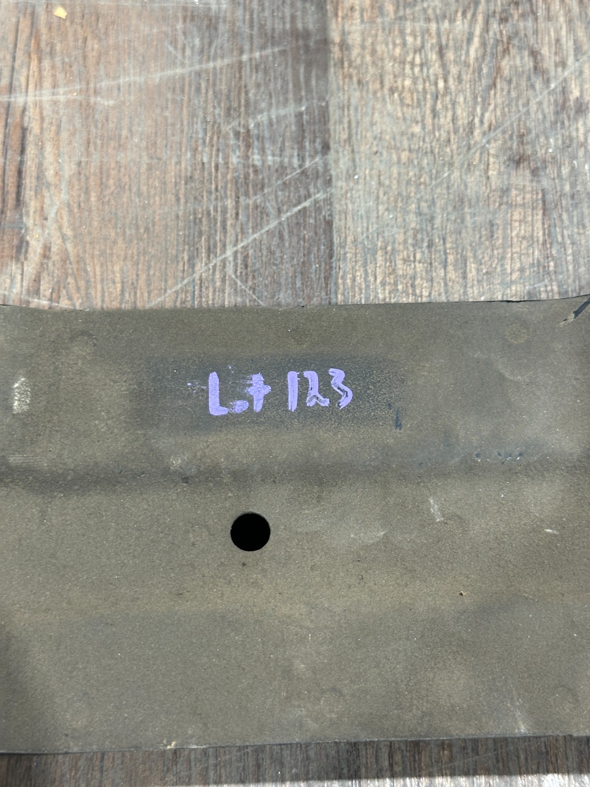 2018-2024 LAMBORGHINI URUS REAR FLOOR PAN REINFORCEMENT BRACKET OEM 4M0 802 583