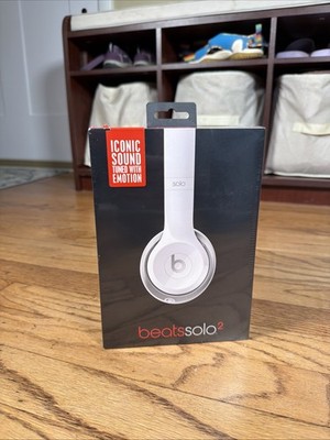 Beats by Dr. Dre Solo2 Wired On-Ear Headphones - White (900-00135