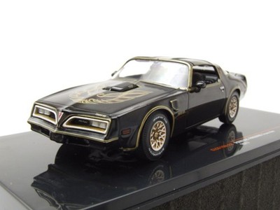 Pontiac Firebird Trans Am 1977 schwarz Modellauto 1:43 ixo models