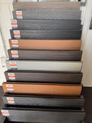 3,6 m WPC Verbund Terrassendielen 18,00 £ pro Diele Brandneu Saison 2026