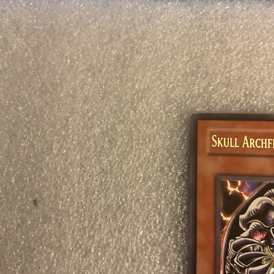 Skull Archfiend Of Lightning. DCR-073. 1st Edition. Ultra Rare. Yu