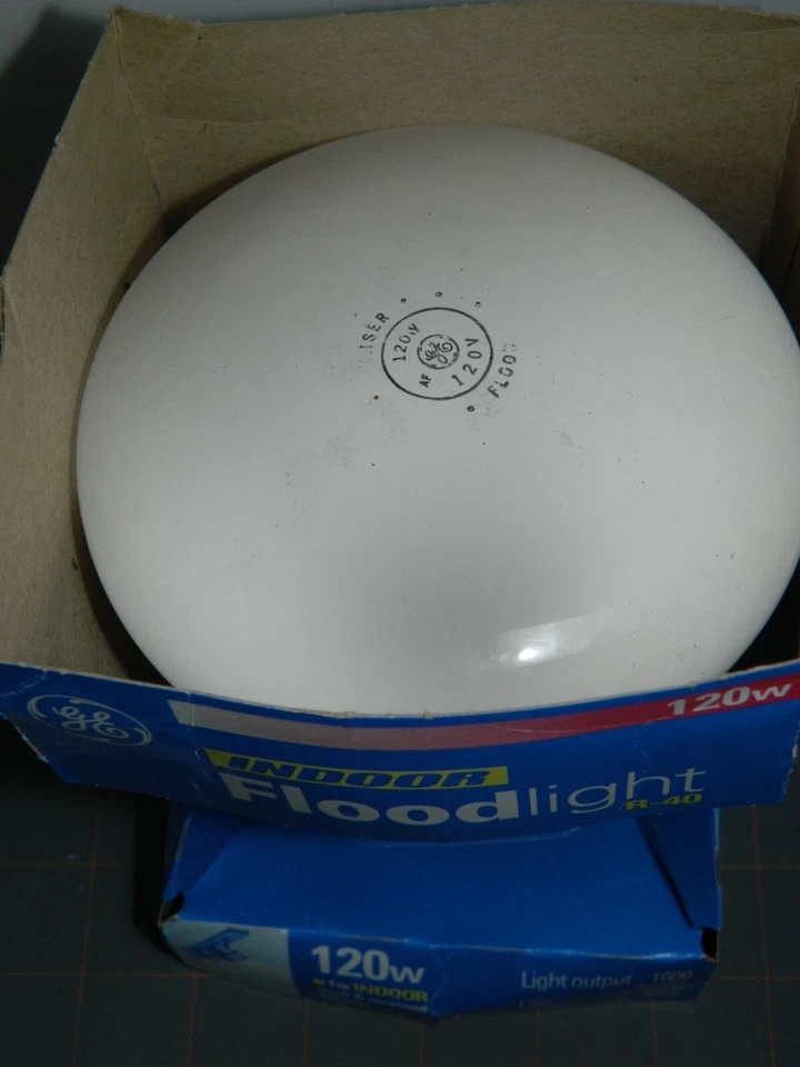 GE Indoor Floodlight R-40 120 WATT 120R/FL Bulb Lamp Non-LED FREE SHIP - Image 2 of 4