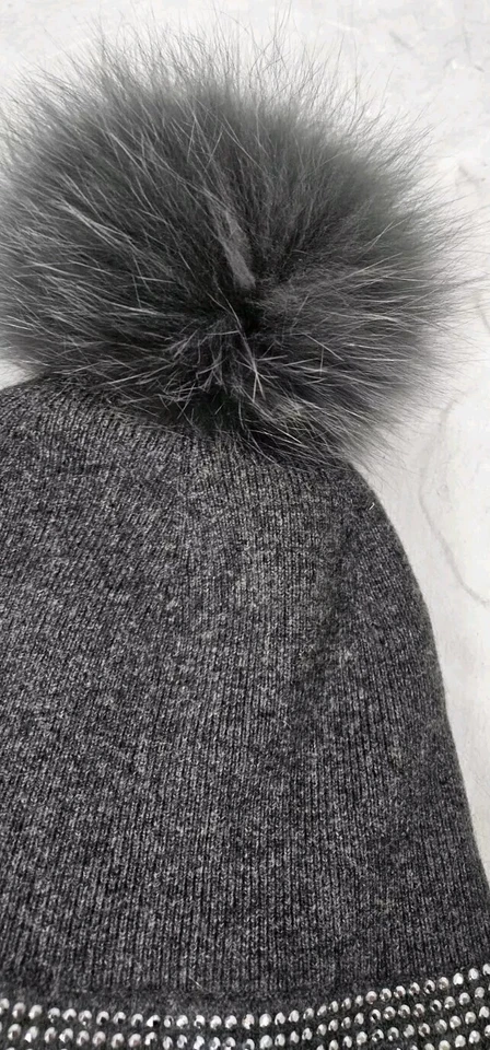 Sombrero para mujer Minnie Rose cachemir puro brillante tachonado piel de zorro pompón gorro Foto 2 de 4