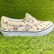 Vans Classic Slip-On Mens Size 8 Womens 9.5 Beige Athletic Skate Shoes Sneakers