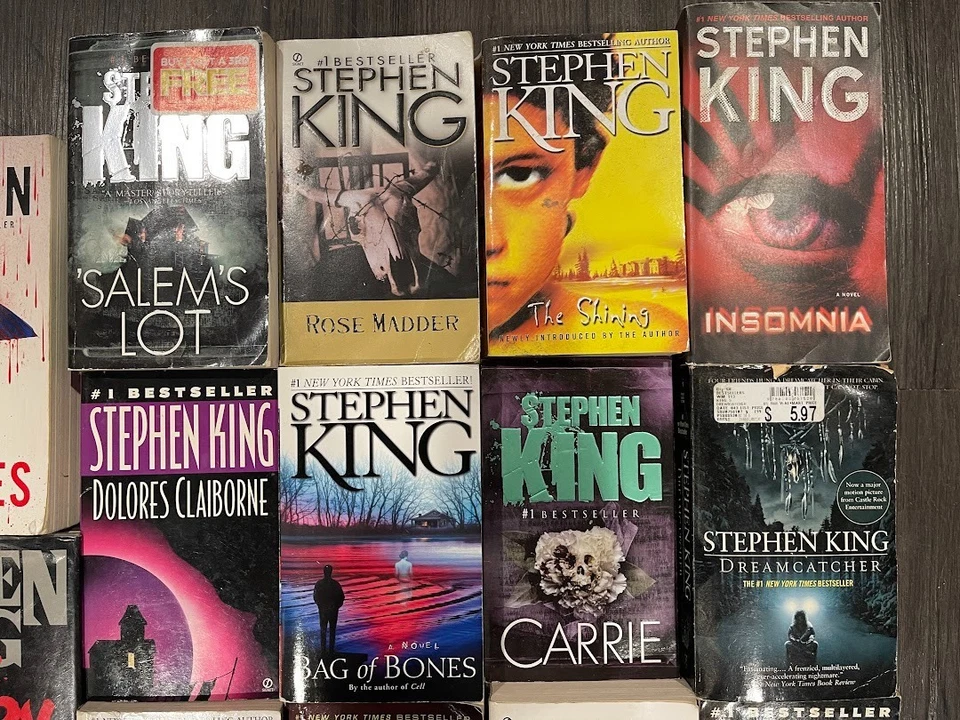 STEPHEN KING Lot of 18! Hardcover and PB, Salems Lot, Dreamcatcher, Misery - Image 4 of 4