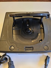 Sega Saturn Console And Controller with virtual cop - Working