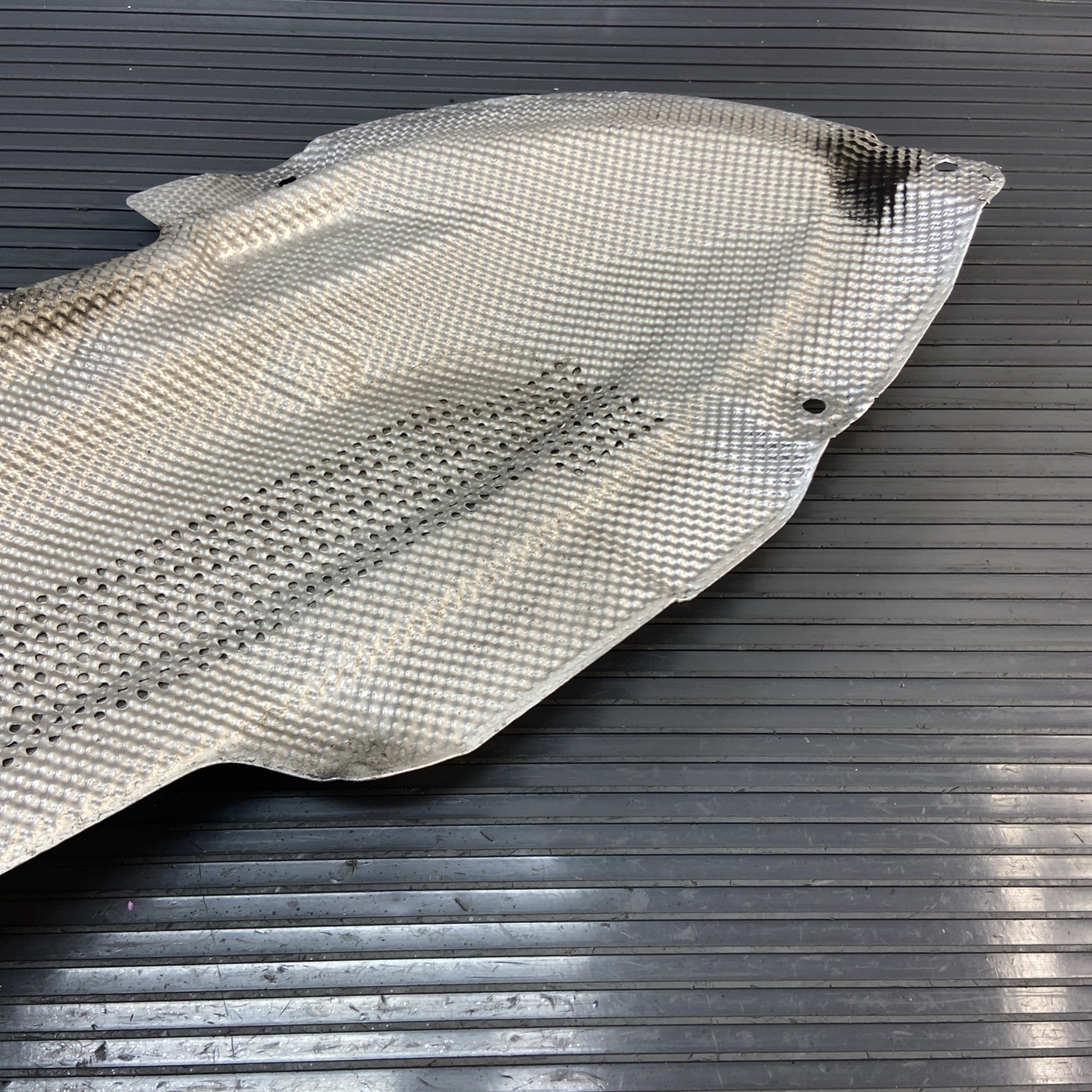 Rolls-Royce Dawn 2009-2023 Front Left Exhaust heat shield