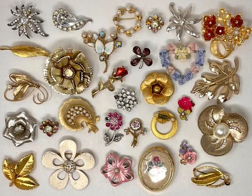 Lot Vtg Modern Flowers Leaves BROOCH Pins AS IS Craft Art Costume Jewelry Parts